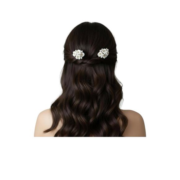 Bridal White Floral Hair Combs Vintage Wedding Hairpiece Accessories - Picture 2 of 4